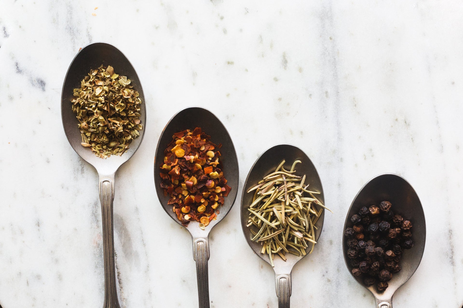 files/spoons-full-of-spices.jpg